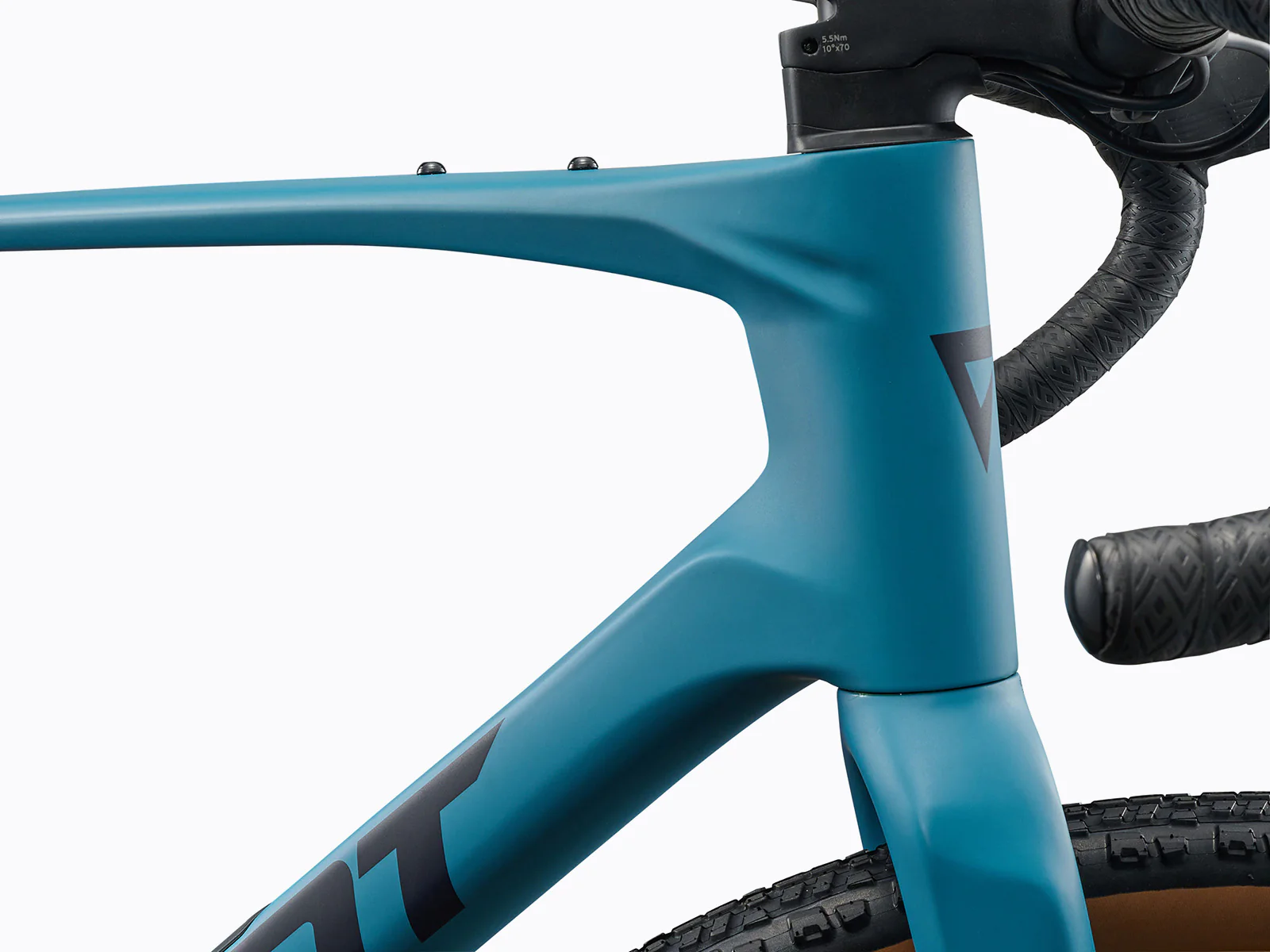 Giant Revolt Advanced 3 - Image 2